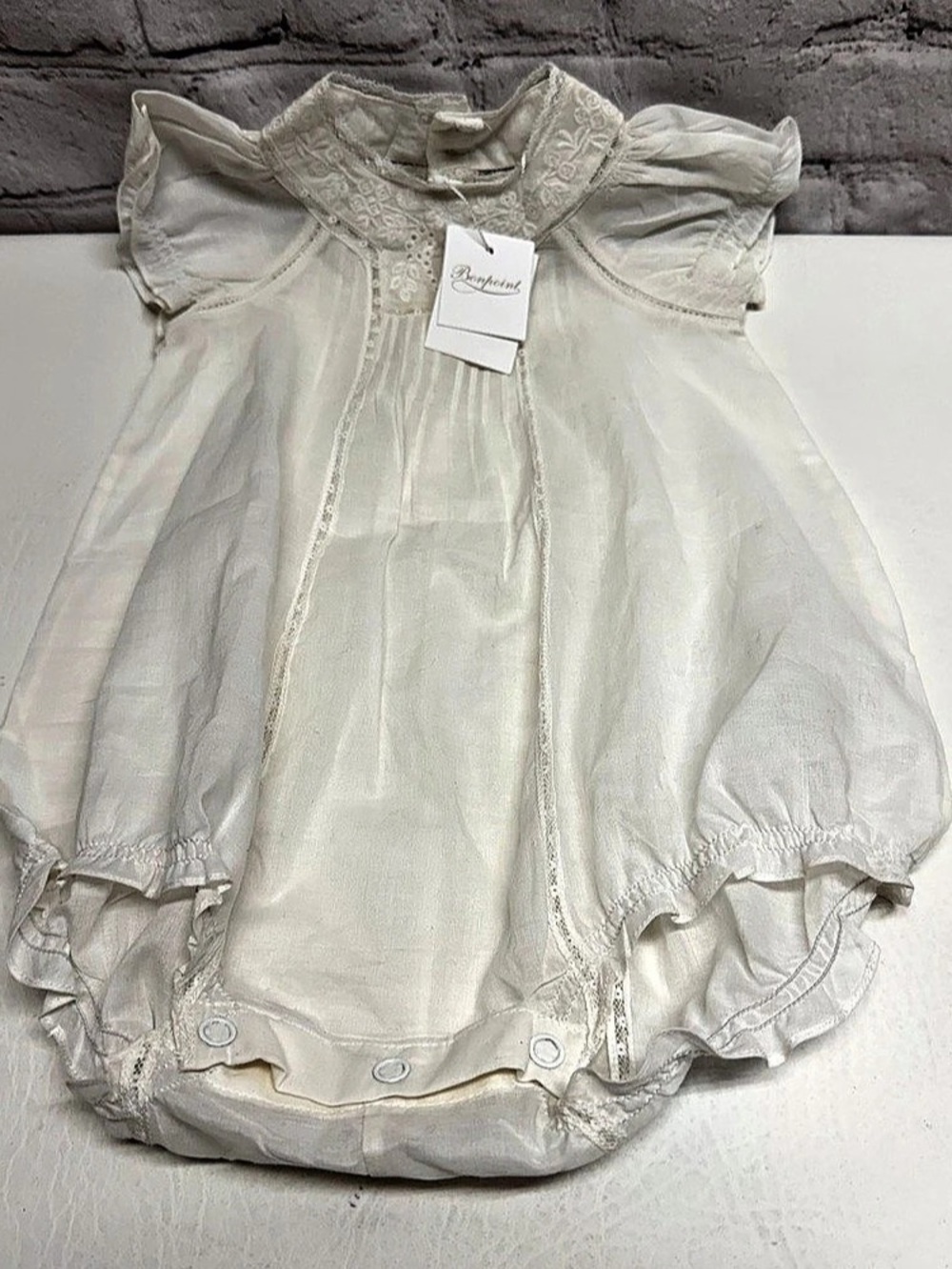 Bonpoint Baby 3M White Ruffle Romper NWT